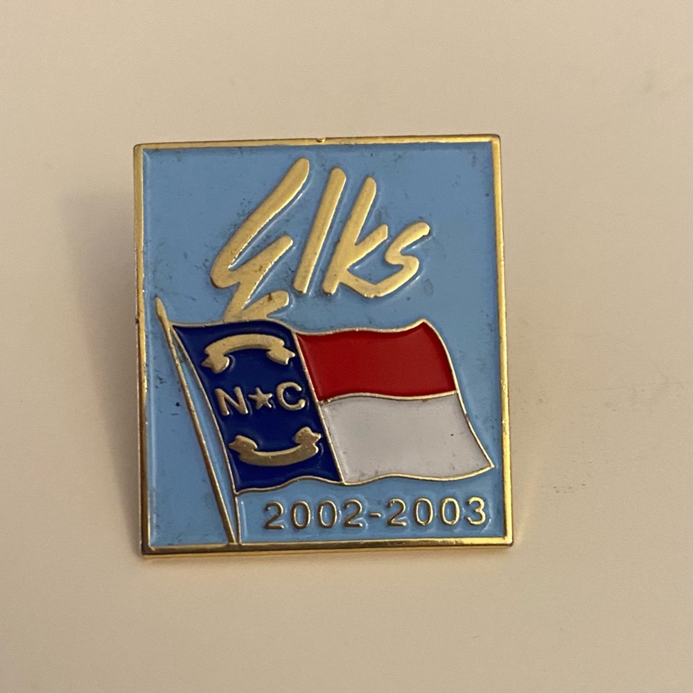 Elks NC 2002-2003 lapel pin